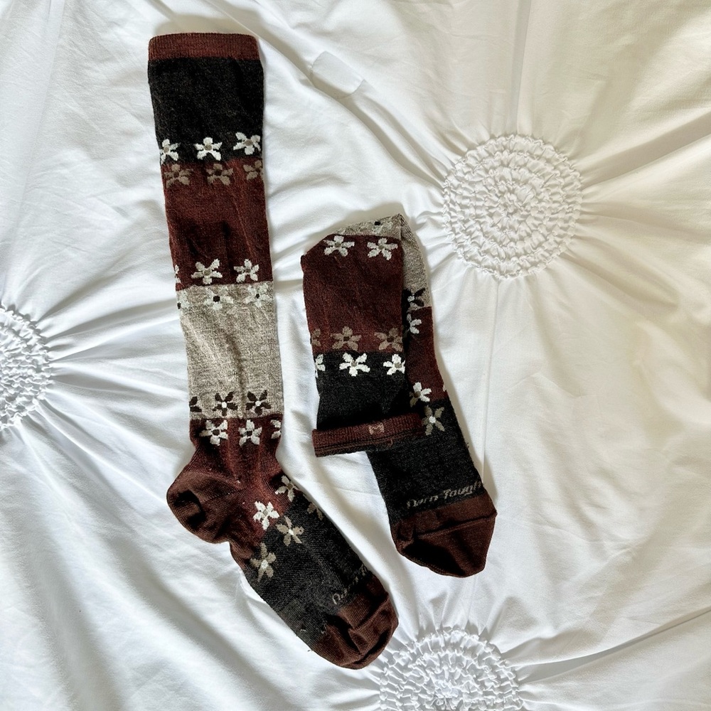 Darn Tough knee-high socks - Women’s size M